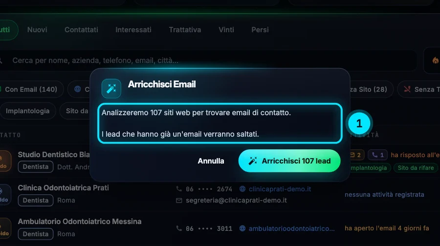 La finestra «Arricchisci Email»: «Analizzeremo 107 siti web per trovare email di contatto. I lead che hanno già un'email verranno saltati.»